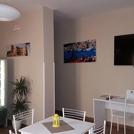 Stella Maris Centro Bed and Breakfast 4*